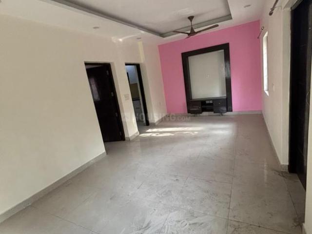 2 BHK Apartment in Naraina for resale New Delhi. The reference number is 19730459