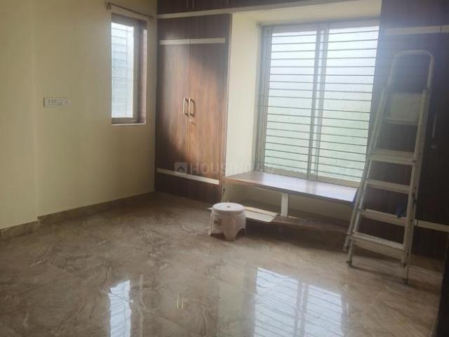 2 BHK Apartment in Narayanguda for rent Hyderabad. The reference number is 14726001