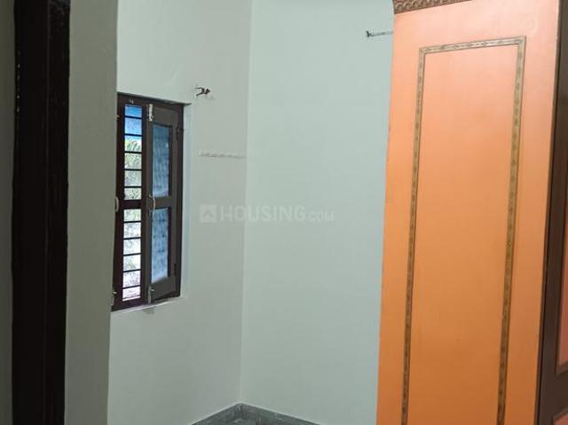 2 BHK Apartment in Narela for rent New Delhi. The reference number is 20825144