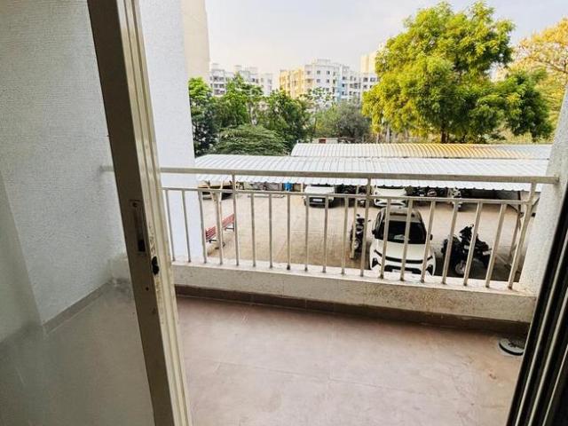 2 BHK Apartment in Narhe for rent Pune. The reference number is 20356882
