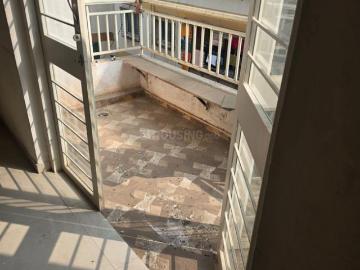 2 BHK Apartment in Narhe for rent Pune. The reference number is 20470219