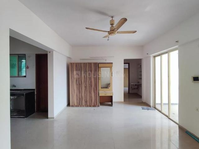 2 BHK Apartment in Narhe for rent Pune. The reference number is 21059211
