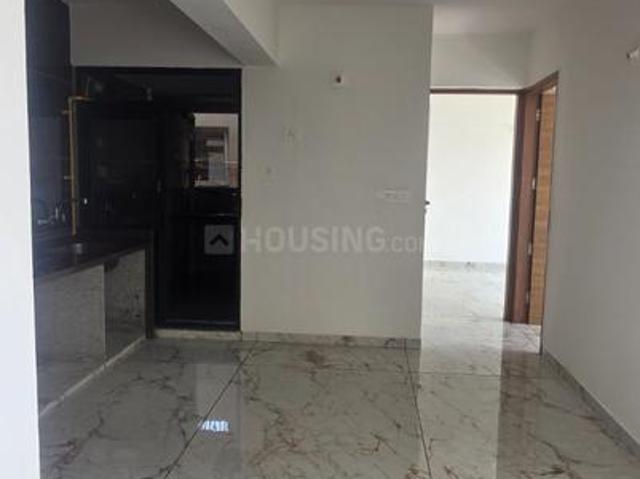 2 BHK Apartment in Naroda for rent Ahmedabad. The reference number is 19394646