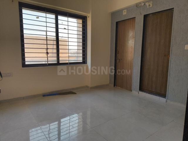 2 BHK Apartment in Naroda for rent Ahmedabad. The reference number is 21280831
