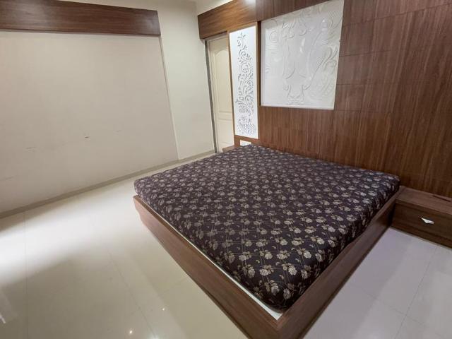 2 BHK Apartment in New Maninagar for rent Ahmedabad. The reference number is 21074925