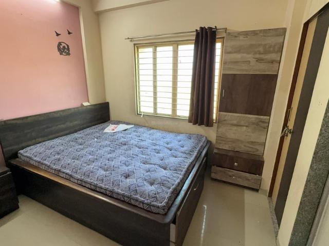 2 BHK Apartment in New Maninagar for rent Ahmedabad. The reference number is 21248554