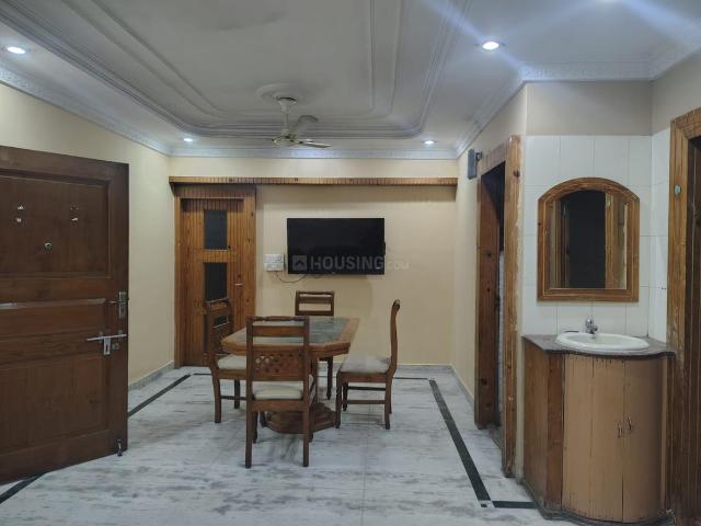 2 BHK Apartment in Behala for rent Kolkata. The reference number is 20325080