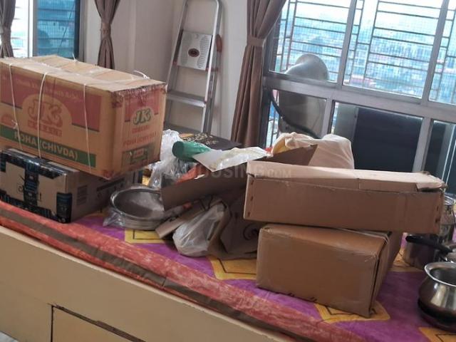 2 BHK Apartment in New Alipore for rent Kolkata. The reference number is 21267276
