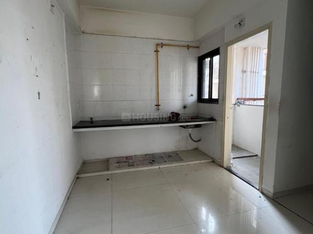 2 BHK Apartment in New Ranip for rent Ahmedabad. The reference number is 19212781