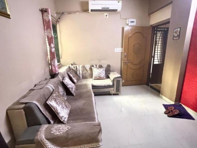 2 BHK Apartment in New Ranip for rent Ahmedabad. The reference number is 21307556
