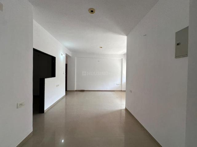 2 BHK Apartment in New Ranip for resale Ahmedabad. The reference number is 20183555