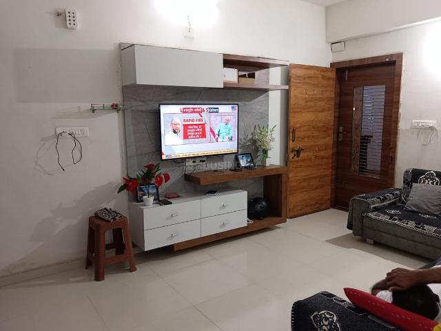 2 BHK Apartment in New Ranip for resale Ahmedabad. The reference number is 21029293