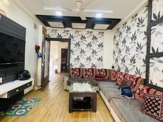 2 BHK Apartment in New Ranip for resale Ahmedabad. The reference number is 21093455