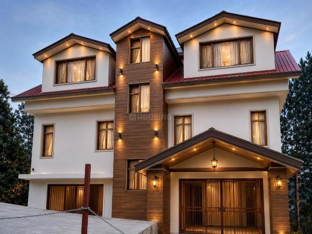 2 BHK Apartment in New Shimla for resale Shimla. The reference number is 17434544