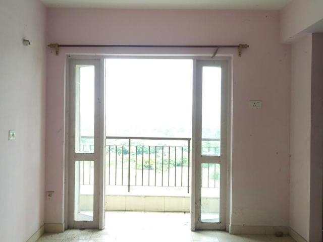2 BHK Apartment in New Town for rent Kolkata. The reference number is 20594603