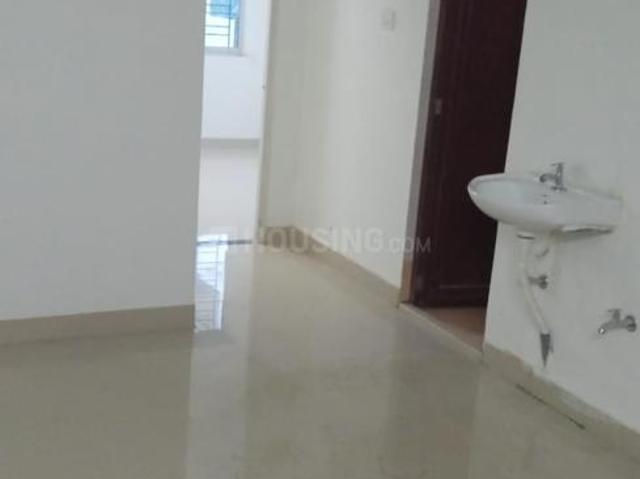 2 BHK Apartment in New Town for rent Kolkata. The reference number is 20838605