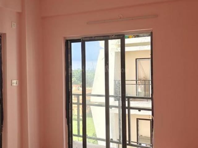 2 BHK Apartment in New Town for rent Kolkata. The reference number is 21004352