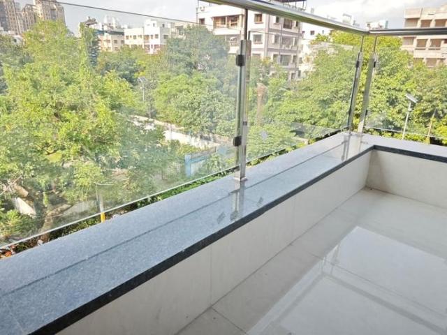2 BHK Apartment in New Town for resale Kolkata. The reference number is 19857093