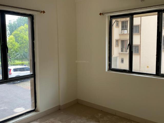 2 BHK Apartment in New Town for resale Kolkata. The reference number is 20400889