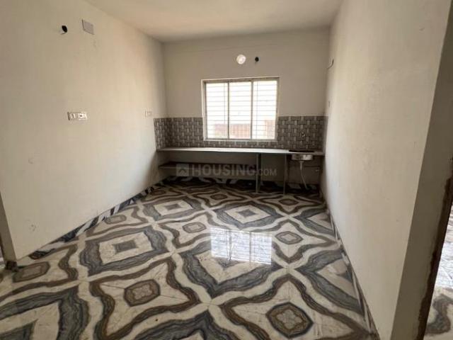 2 BHK Apartment in New Town for resale Kolkata. The reference number is 21004578
