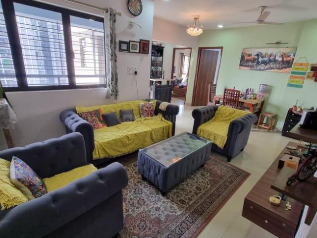 2 BHK Apartment in New Town for resale Kolkata. The reference number is 21227278