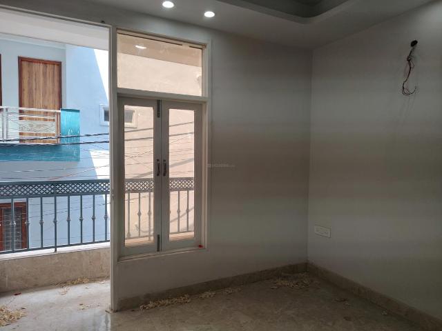 2 BHK Apartment in Neb Sarai for rent New Delhi. The reference number is 20757895