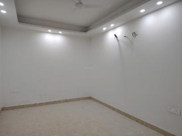2 BHK Apartment in Neb Sarai for resale New Delhi. The reference number is 18645289