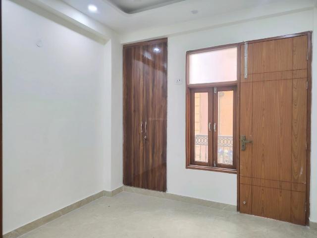 1 BHK Apartment in Neb Sarai for resale New Delhi. The reference number is 20051315