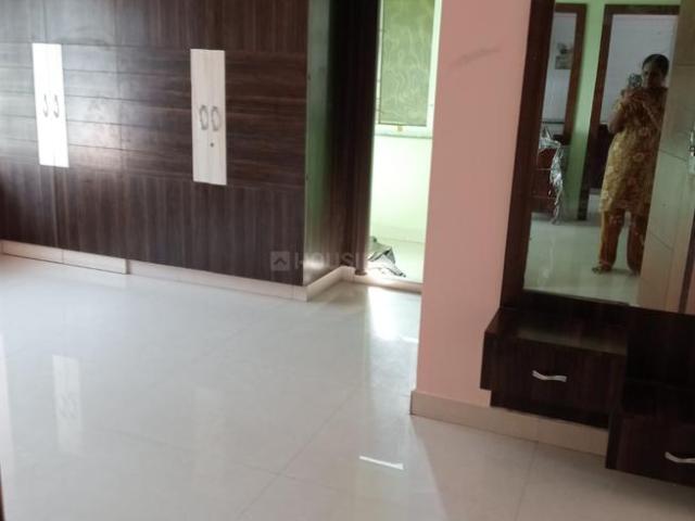 2 BHK Apartment in Nidamanuru for rent Vijayawada. The reference number is 21047359