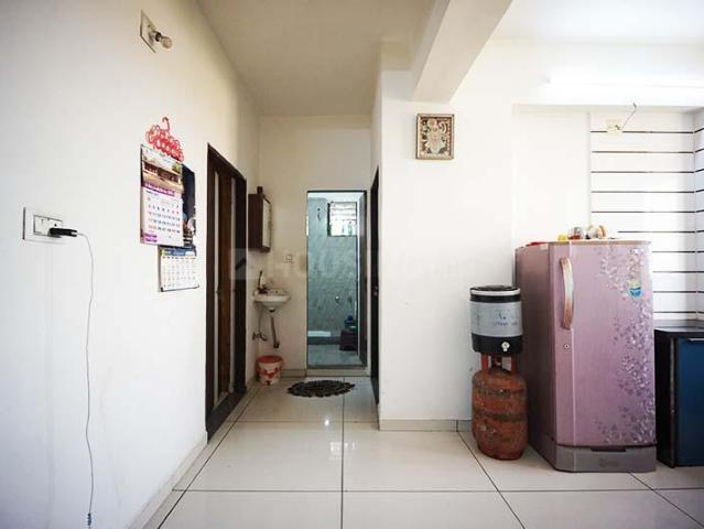 2 BHK Apartment in Nikol for resale Ahmedabad. The reference number is 20397605