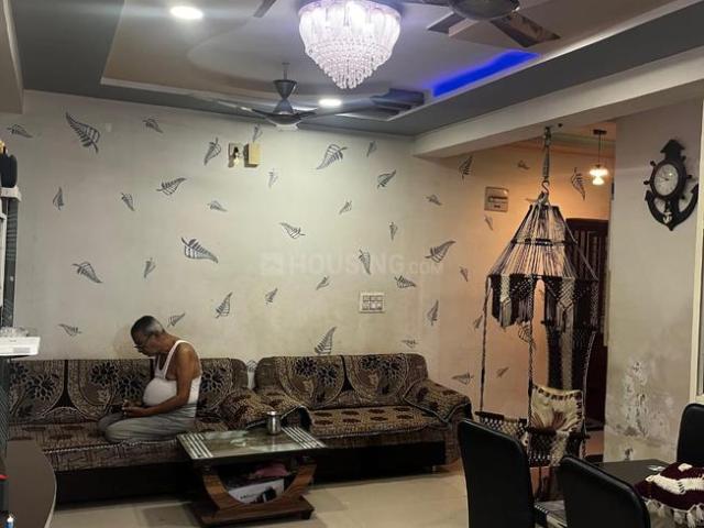 2 BHK Apartment in Nikol for resale Ahmedabad. The reference number is 21214740