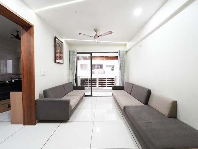 2 BHK Apartment in Nikol for resale Ahmedabad. The reference number is 21235570