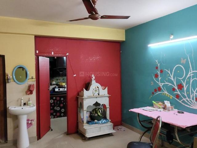 2 BHK Apartment in Nimta for resale Kolkata. The reference number is 19264786