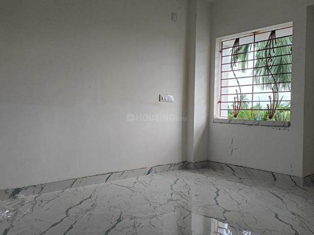2 BHK Apartment in Nimta for resale Kolkata. The reference number is 21010061