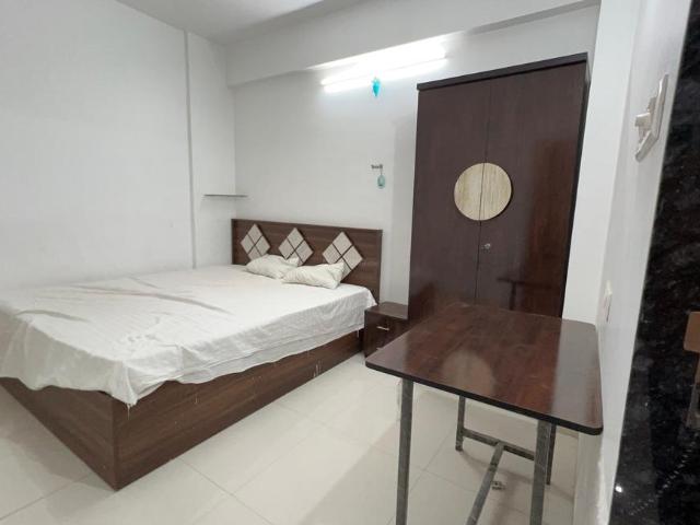 2 BHK Apartment in Nipania for rent Indore. The reference number is 20698202