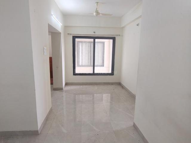 2 BHK Apartment in Nipania for rent Indore. The reference number is 21074099