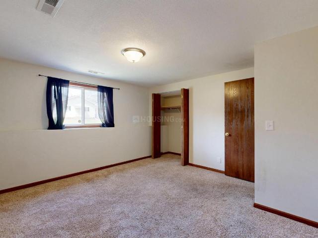 2 BHK Apartment in Nipania for rent Indore. The reference number is 21364606
