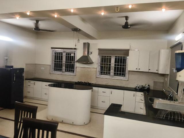 2 BHK Apartment in Nungambakkam for rent Chennai. The reference number is 21352941