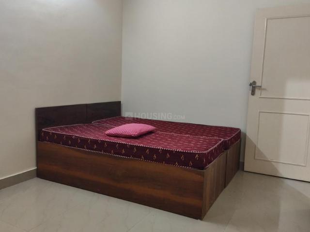 2 BHK Apartment in S.G. Palya for rent Bengaluru. The reference number is 20882624