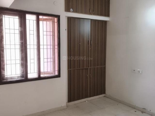 2 BHK Apartment in S S Colony for rent Madurai. The reference number is 20386578
