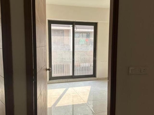 2 BHK Apartment in South Bopal for rent Ahmedabad. The reference number is 19584772