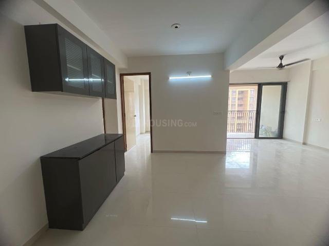 2 BHK Apartment in South Bopal for rent Ahmedabad. The reference number is 21098270