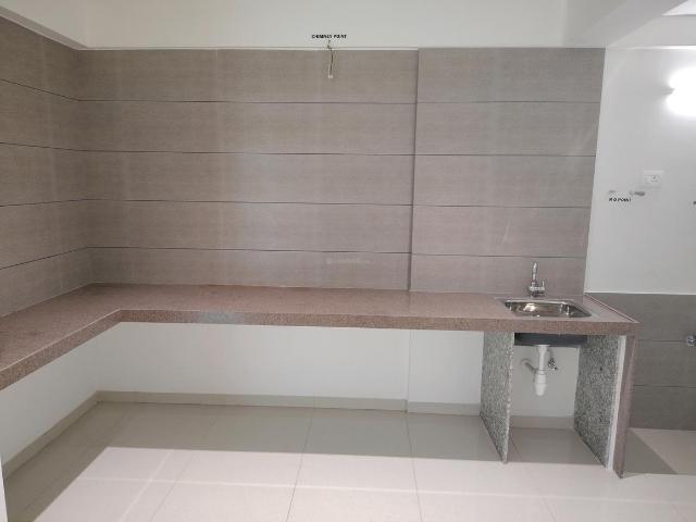 2 BHK Apartment in South Bopal for resale Ahmedabad. The reference number is 15108038