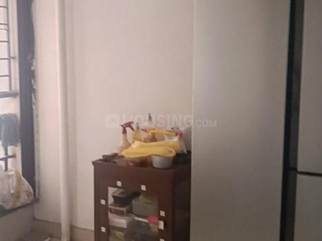 2 BHK Apartment in South Dum Dum for rent Kolkata. The reference number is 18686448