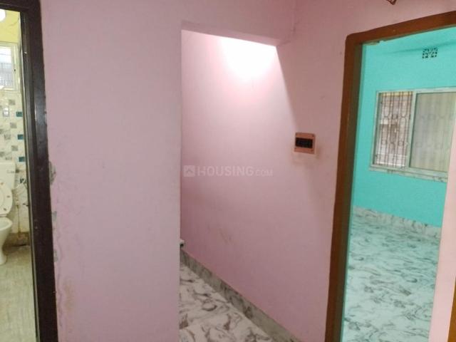 2 BHK Apartment in South Dum Dum for rent Kolkata. The reference number is 21050598