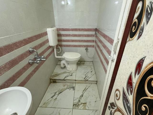 2 BHK Apartment in South Dum Dum for rent Kolkata. The reference number is 21167346