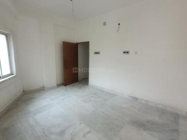 2 BHK Apartment in South Dum Dum for resale Kolkata. The reference number is 20623120