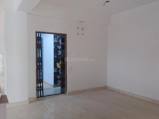 2 BHK Apartment in South Dum Dum for resale Kolkata. The reference number is 20266231