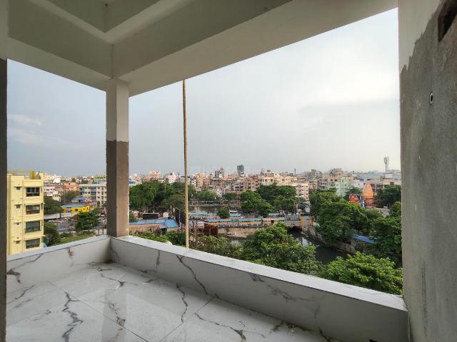 2 BHK Apartment in South Dum Dum for resale Kolkata. The reference number is 21014146