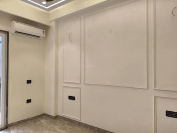 2 BHK Apartment in Southern Peripheral Road for resale Gurgaon. The reference number is 18575470